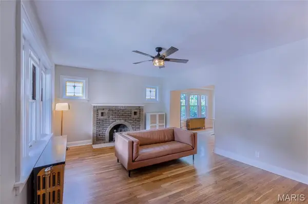 4036 Loughborough AVE, St Louis, MO 63116