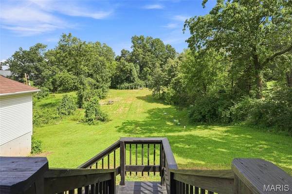 3051 Nettie Drive, St Louis, MO 63129