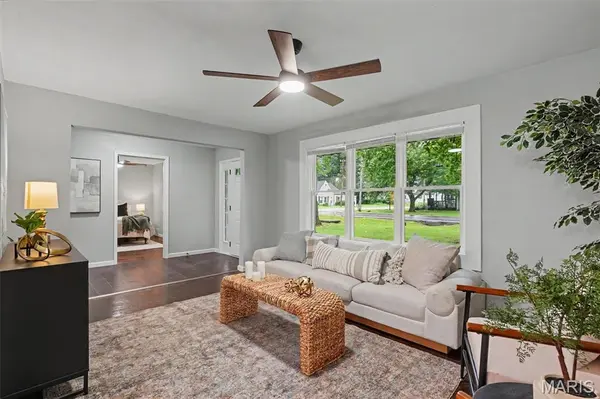 12036 Larimore RD, St Louis, MO 63138