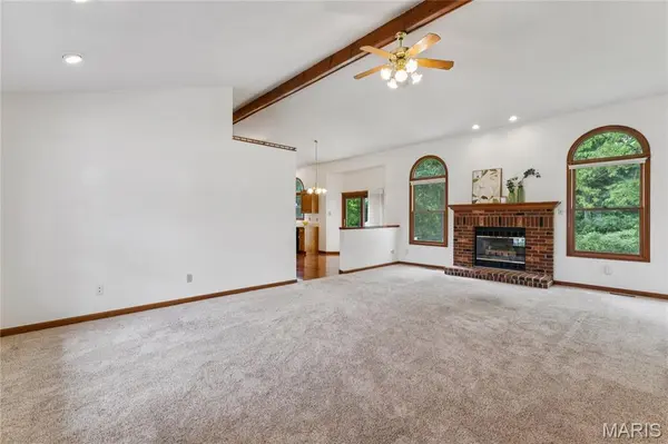 416 Loiselaine DR, O'fallon, MO 63366