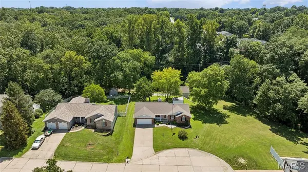 416 Loiselaine DR, O'fallon, MO 63366