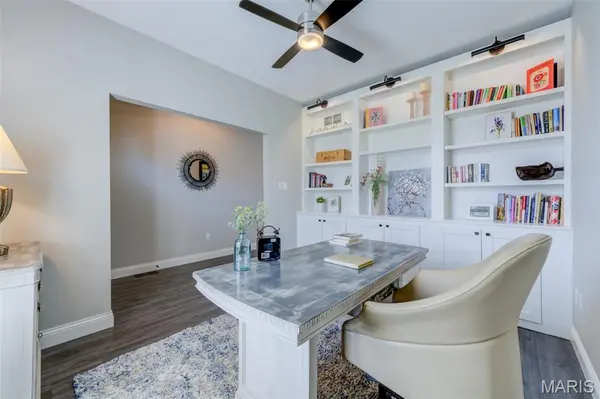 1039 Silo Bend DR, Wentzville, MO 63385