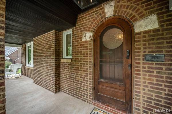 4000 Loughborough AVE, St Louis, MO 63116