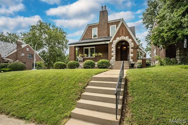 4000 Loughborough AVE, St Louis, MO 63116