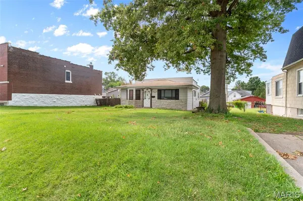 4970 Quincy ST, St Louis, MO 63109