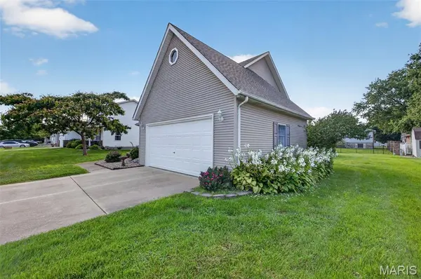 133 N 7th ST, Dupo, IL 62239