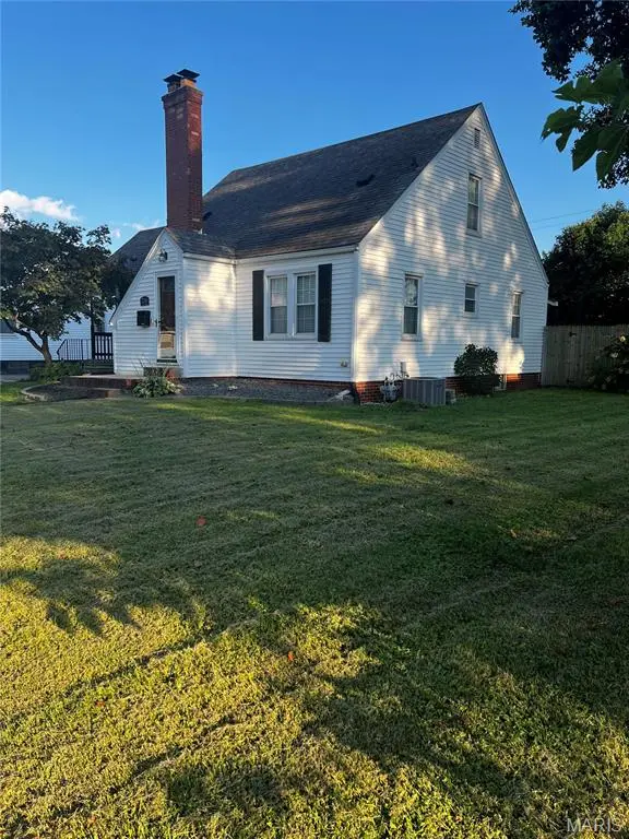 2240 Lynch AVE, Granite City, IL 62040