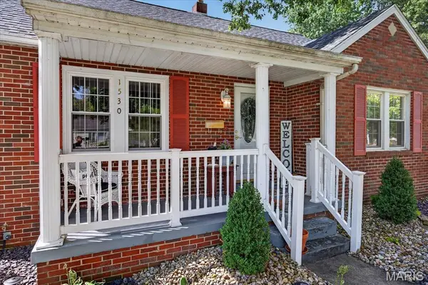 1530 Livingston ST, Carlyle, IL 62231