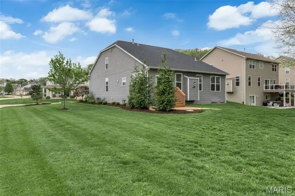 917 Summit Oaks DR, Eureka, MO 63025