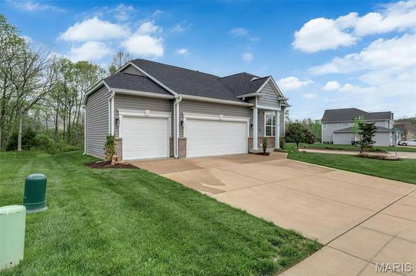 917 Summit Oaks DR, Eureka, MO 63025