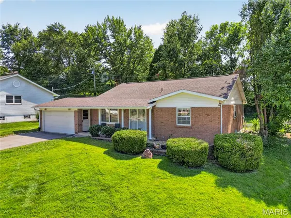 3356 San Sevilla CT, Bridgeton, MO 63044