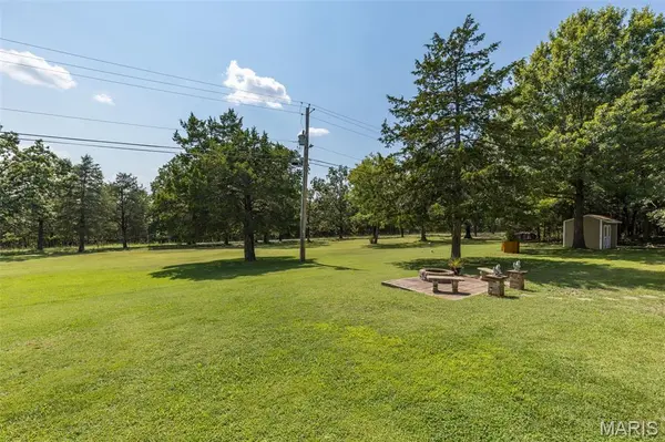 1390 Rue Riviera, Bonne Terre, MO 63628