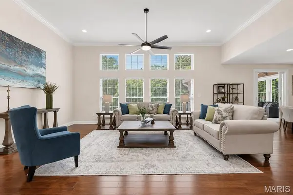 311 Gateview DR, Wentzville, MO 63385