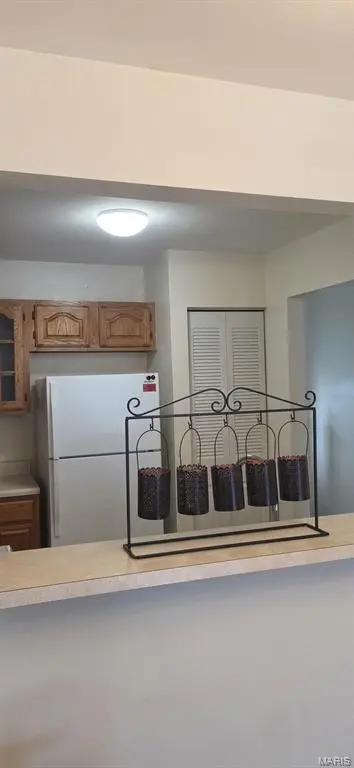 3961 Grand National DR, Florissant, MO 63034
