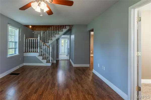 424 W Yoakum AVE, Chaffee, MO 63740