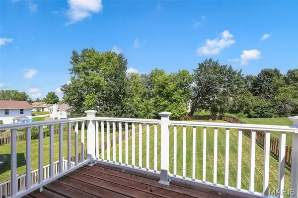 170 Autumn Chase DR, O'fallon, MO 63366