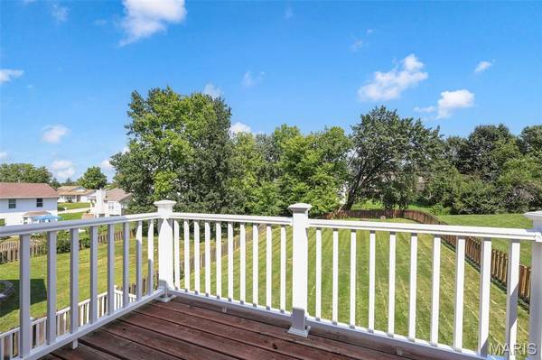 170 Autumn Chase DR, O'fallon, MO 63366