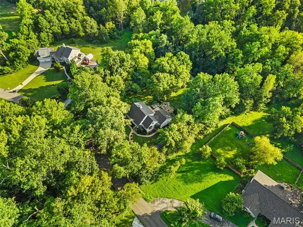 505 Bridle Path LN, O'fallon, MO 63366