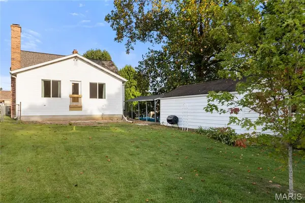 709 Woodrow AVE, Festus, MO 63028