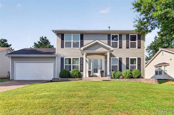 1941 Royal Heir DR, O'fallon, MO 63366