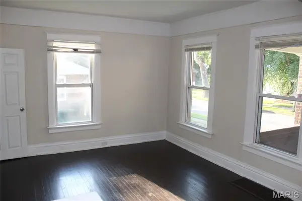 6527 Julian AVE, St Louis, MO 63133