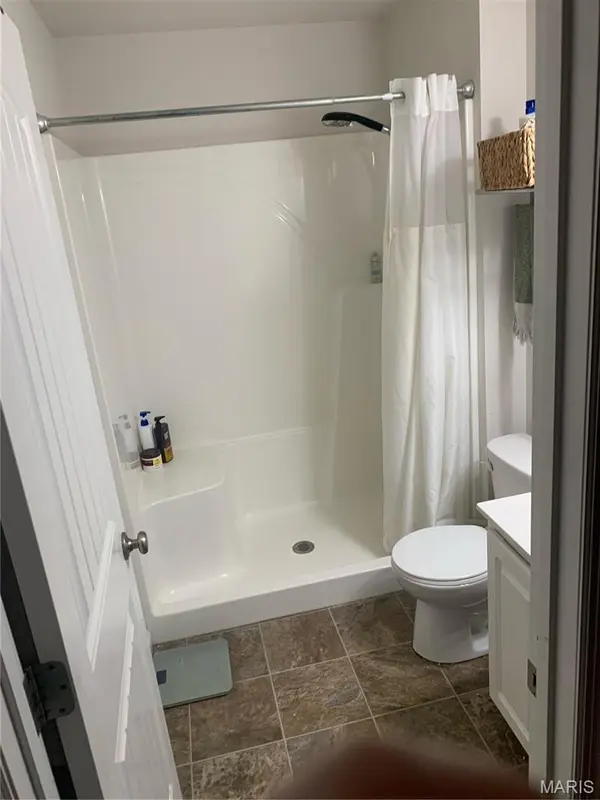 13 Colton Jesse DR, Winfield, MO 63389