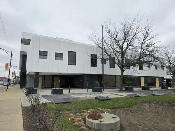 4192 S Archer AVE, Chicago, IL 60632