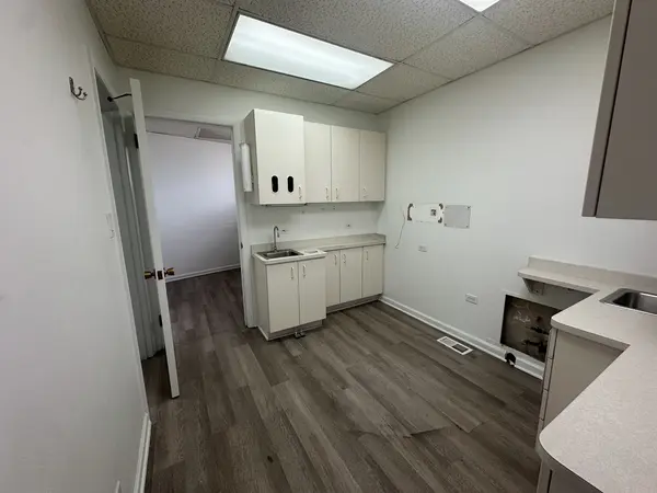 7156 W Higgins AVE, Chicago, IL 60656