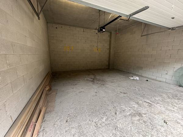 1122 W Catalpa AVE #P158-P159, Chicago, IL 60640