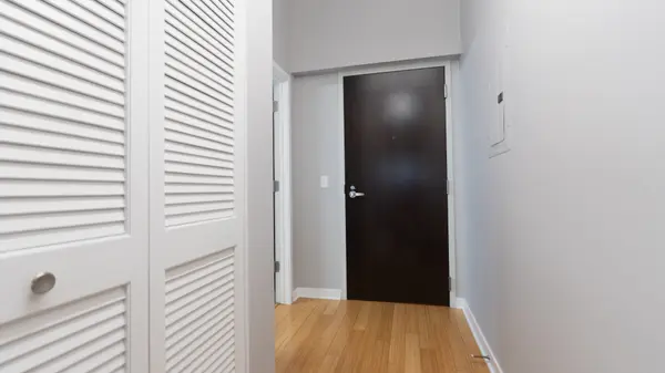 303 W Ohio ST #3804, Chicago, IL 60654