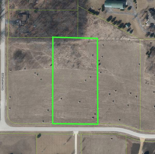 18312 LORETTA DR, Marengo, IL 60152