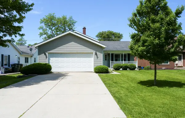 510 Dunbar ST, Beecher, IL 60401