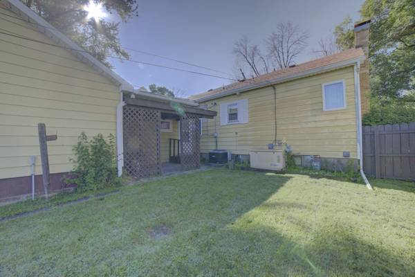 111 W Mckinley AVE, Milford, IL 60953