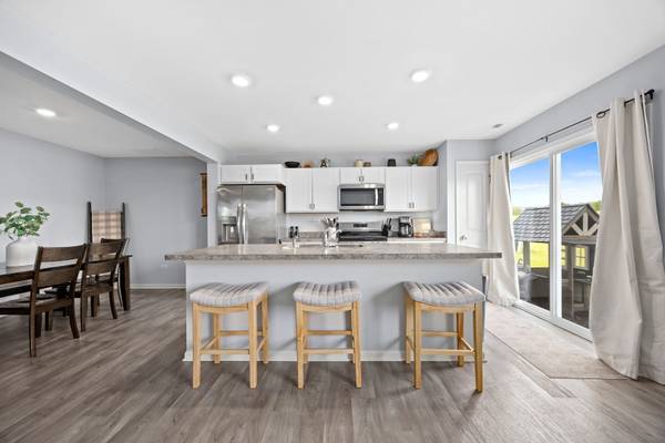 7621 Stonecrop LN, Joliet, IL 60431