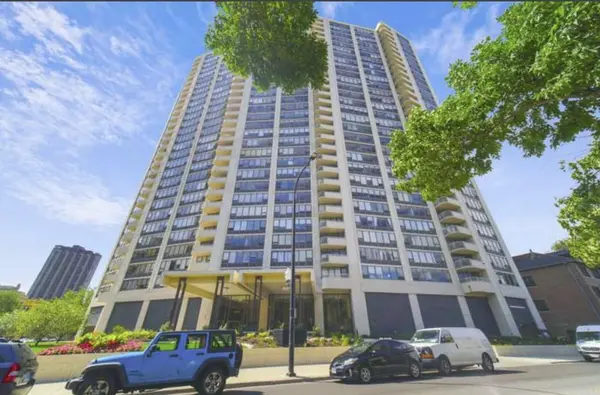 3930 N Pine Grove AVE #1405, Chicago, IL 60613