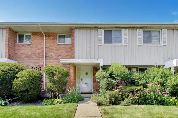 1304 Central AVE, Wilmette, IL 60091