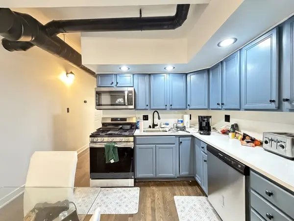 1933 W GRAND AVE #HOUSE, Chicago, IL 60622