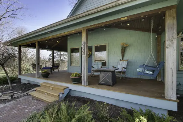 859 Old Kirk RD, Geneva, IL 60134