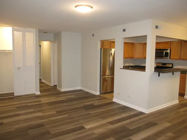 1430 Vista Walk LN #D, Hoffman Estates, IL 60169