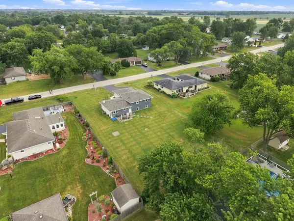 2807 Westmoreland ST, New Lenox, IL 60451