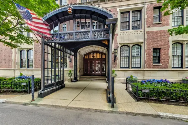 1120 N Lake Shore DR #16B, Chicago, IL 60611