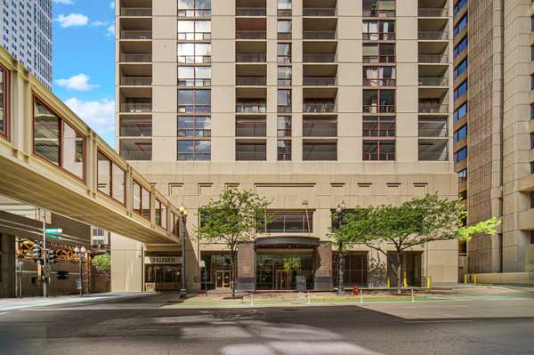 200 N Dearborn ST #4308, Chicago, IL 60601