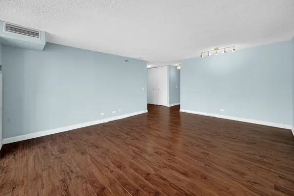 200 N Dearborn ST #4308, Chicago, IL 60601