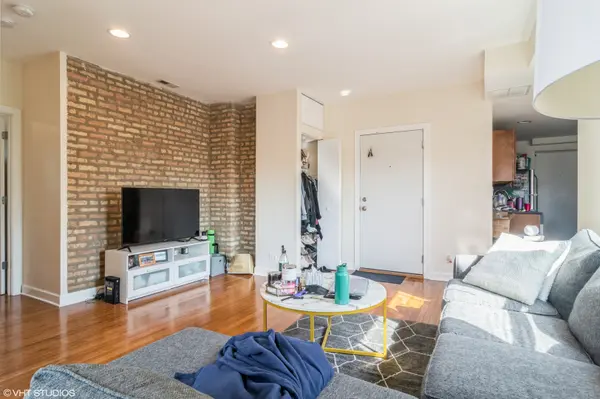 3754 N Bernard ST #3A, Chicago, IL 60618