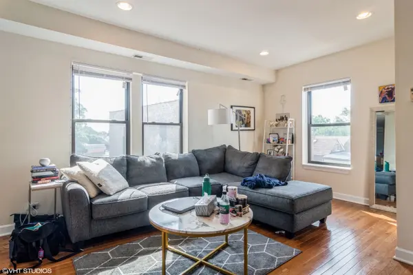 3754 N Bernard ST #3A, Chicago, IL 60618