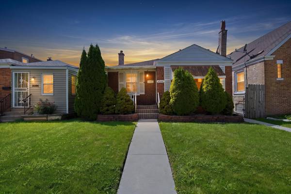 6548 S Kedvale AVE, Chicago, IL 60629