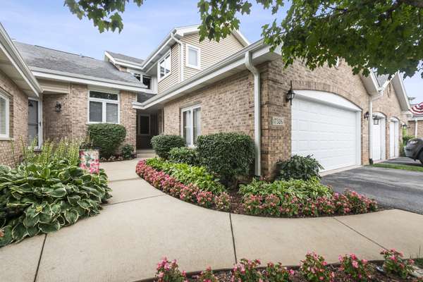 17326 Brook Crossing CT, Orland Park, IL 60467
