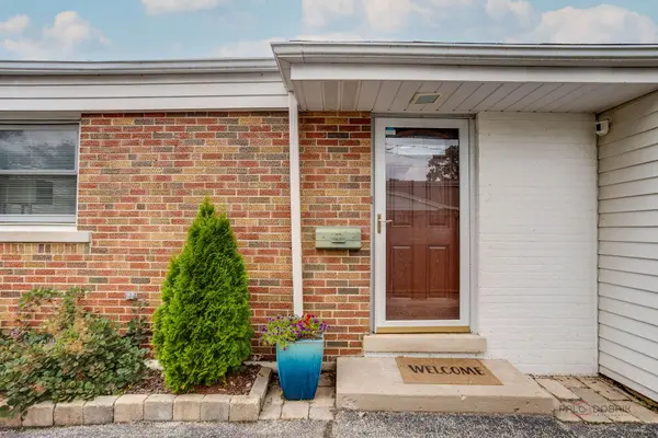 1243 Ridge RD, Highland Park, IL 60035
