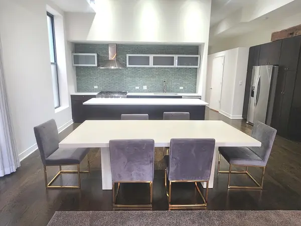114 N Aberdeen ST #3, Chicago, IL 60607