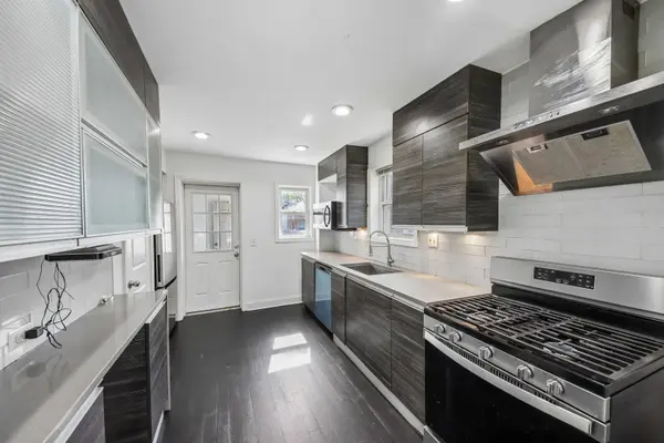 3121 N Nottingham AVE, Chicago, IL 60634